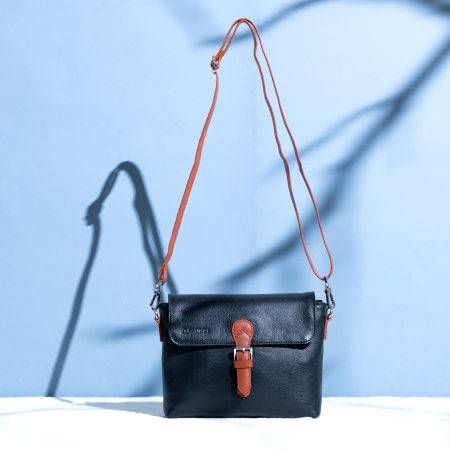 women cross body leather bag
